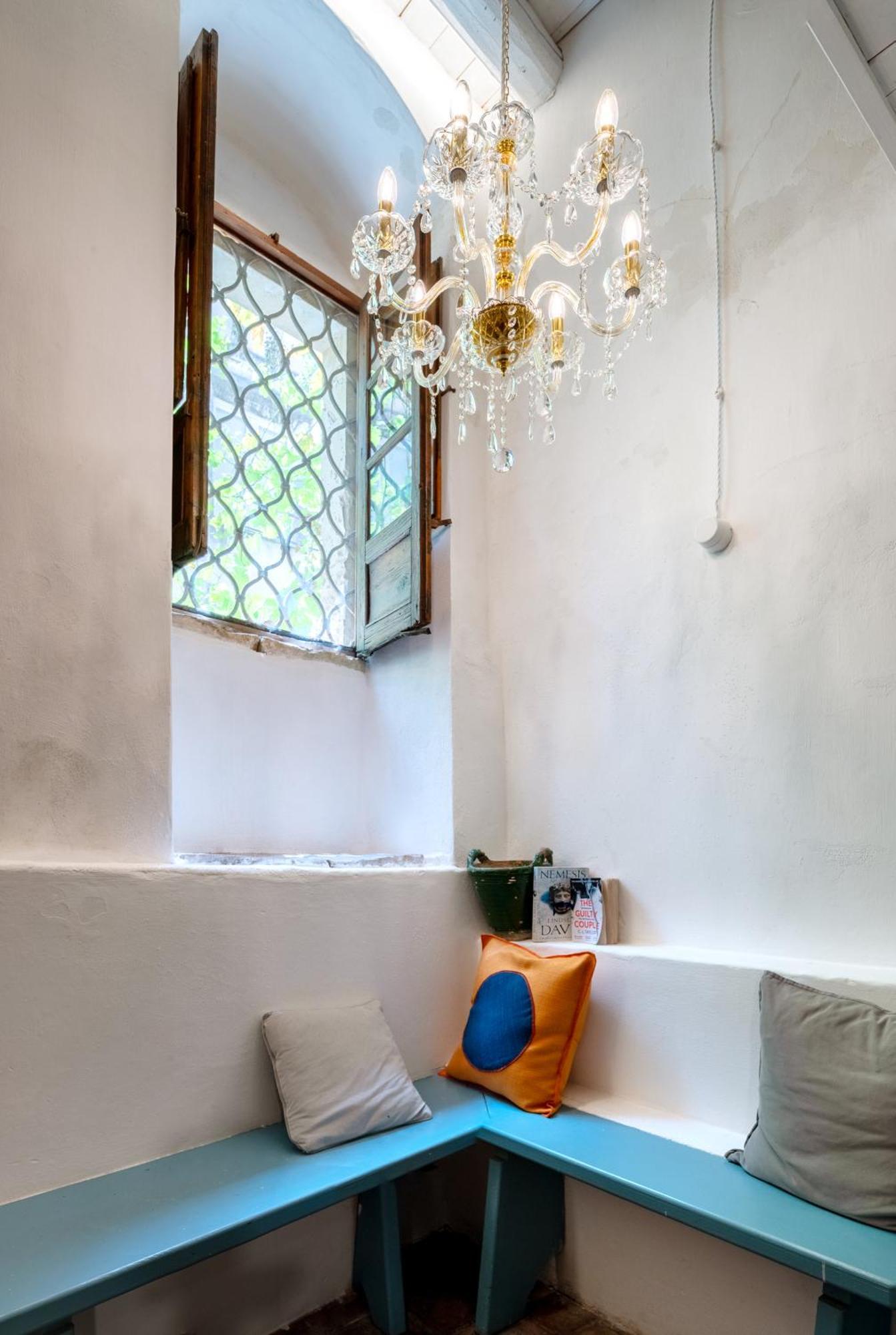 Zioli Bed & Breakfast โนโต ภายนอก รูปภาพ
